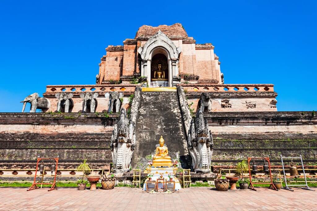 柴迪隆寺 Wat Chedi Luang