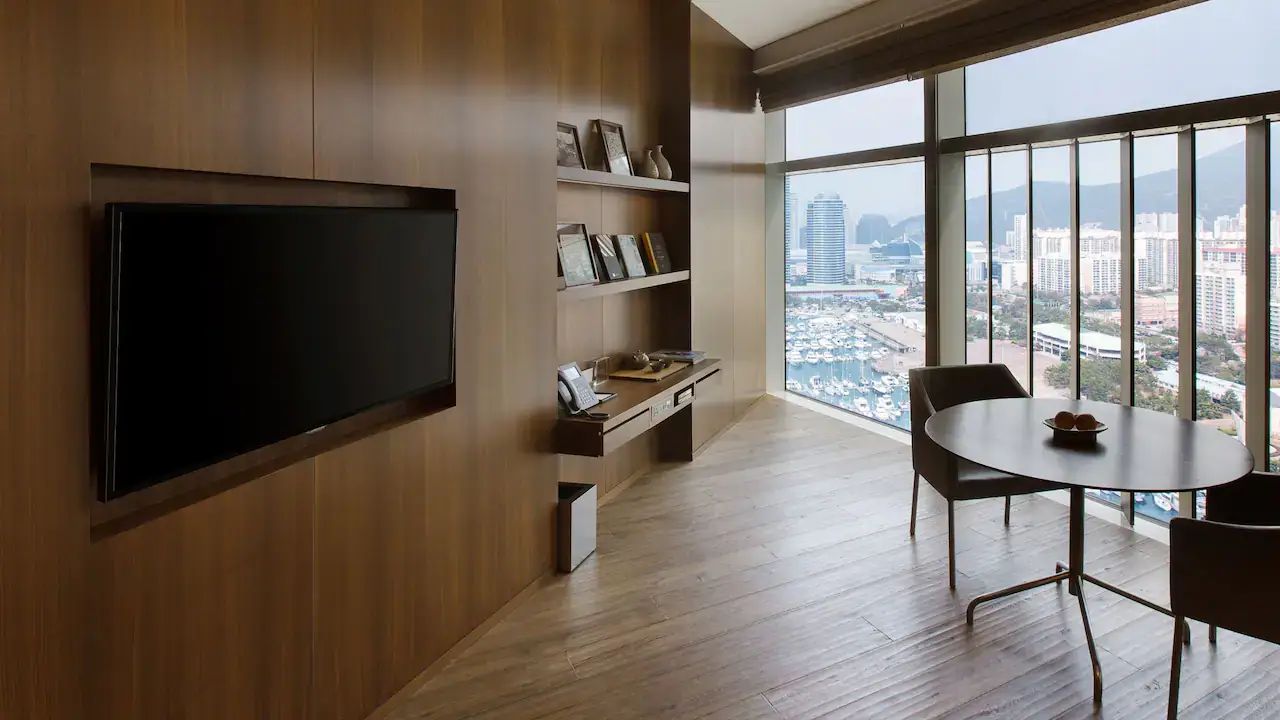 Park-Hyatt-Busan-P1013-Park-Executive-Family-Suite-Living-Room.16x9
