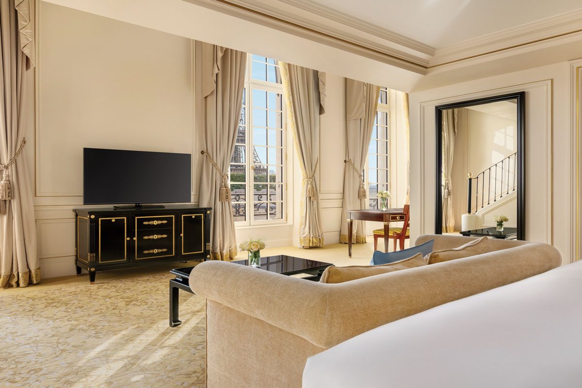 Duplex Eiffel View Suite 3