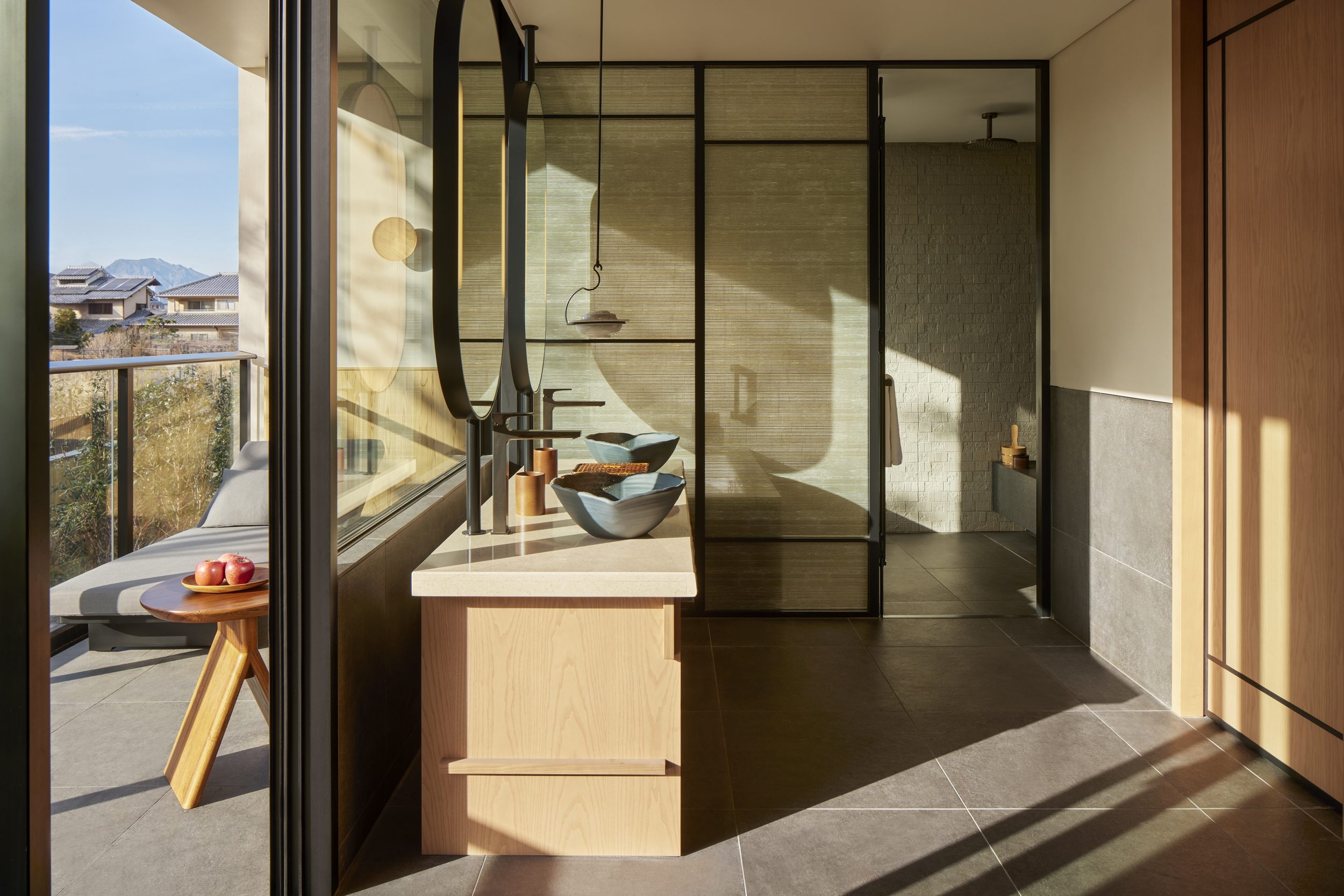 Deluxe_Junior_Suite_Garden_Bathroom