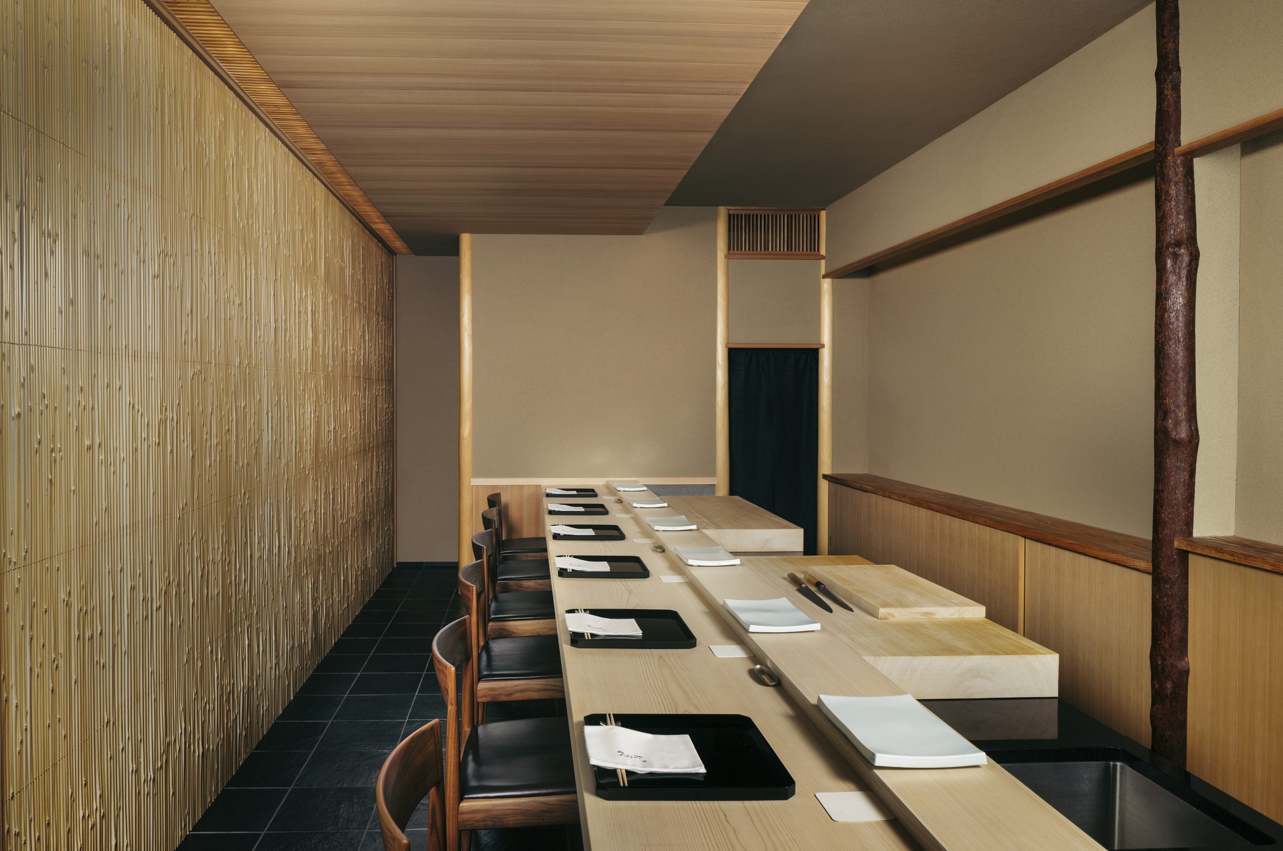 Sushi_Oga_interior