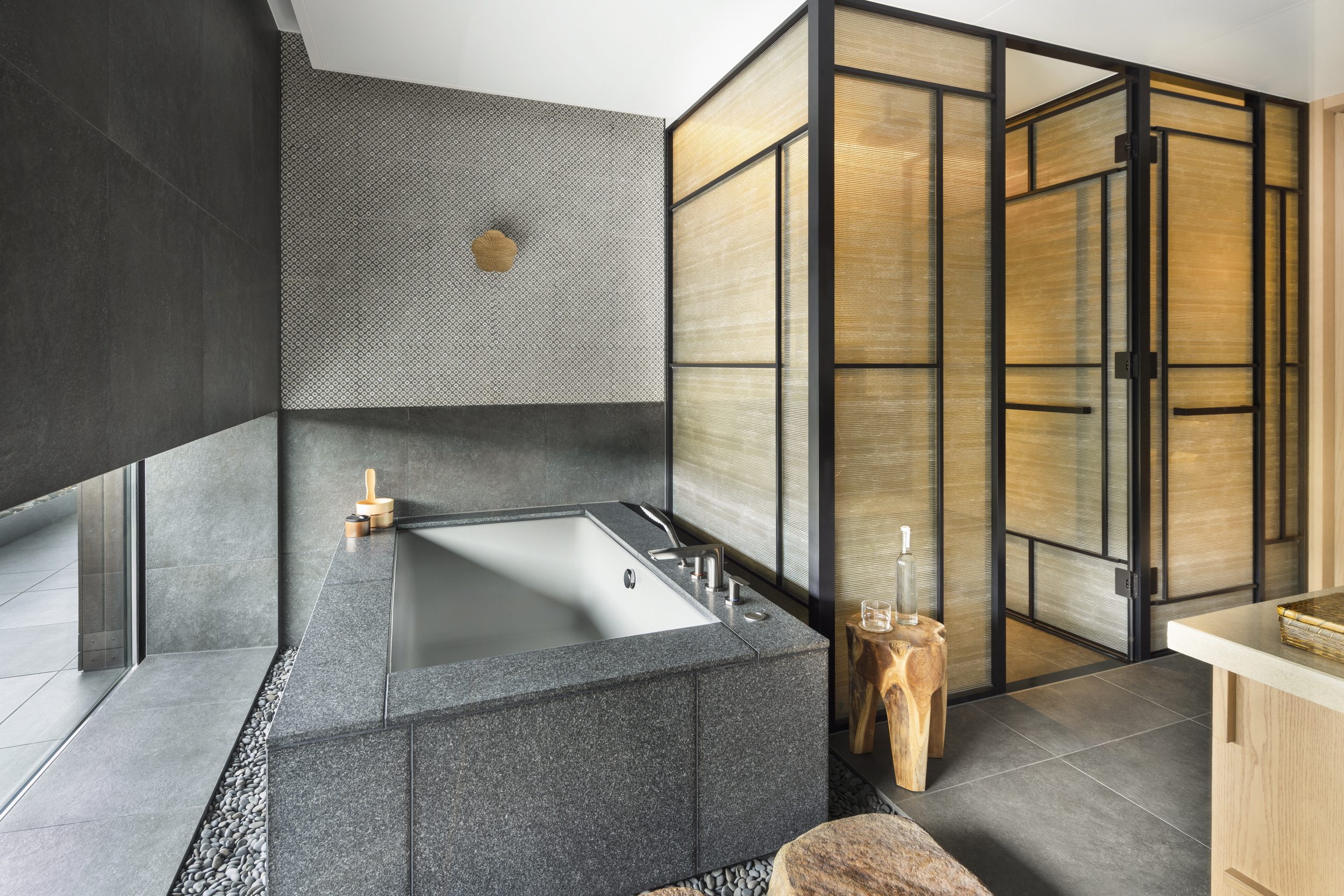 Three Bedroom Penthouse Suite_Bathroom