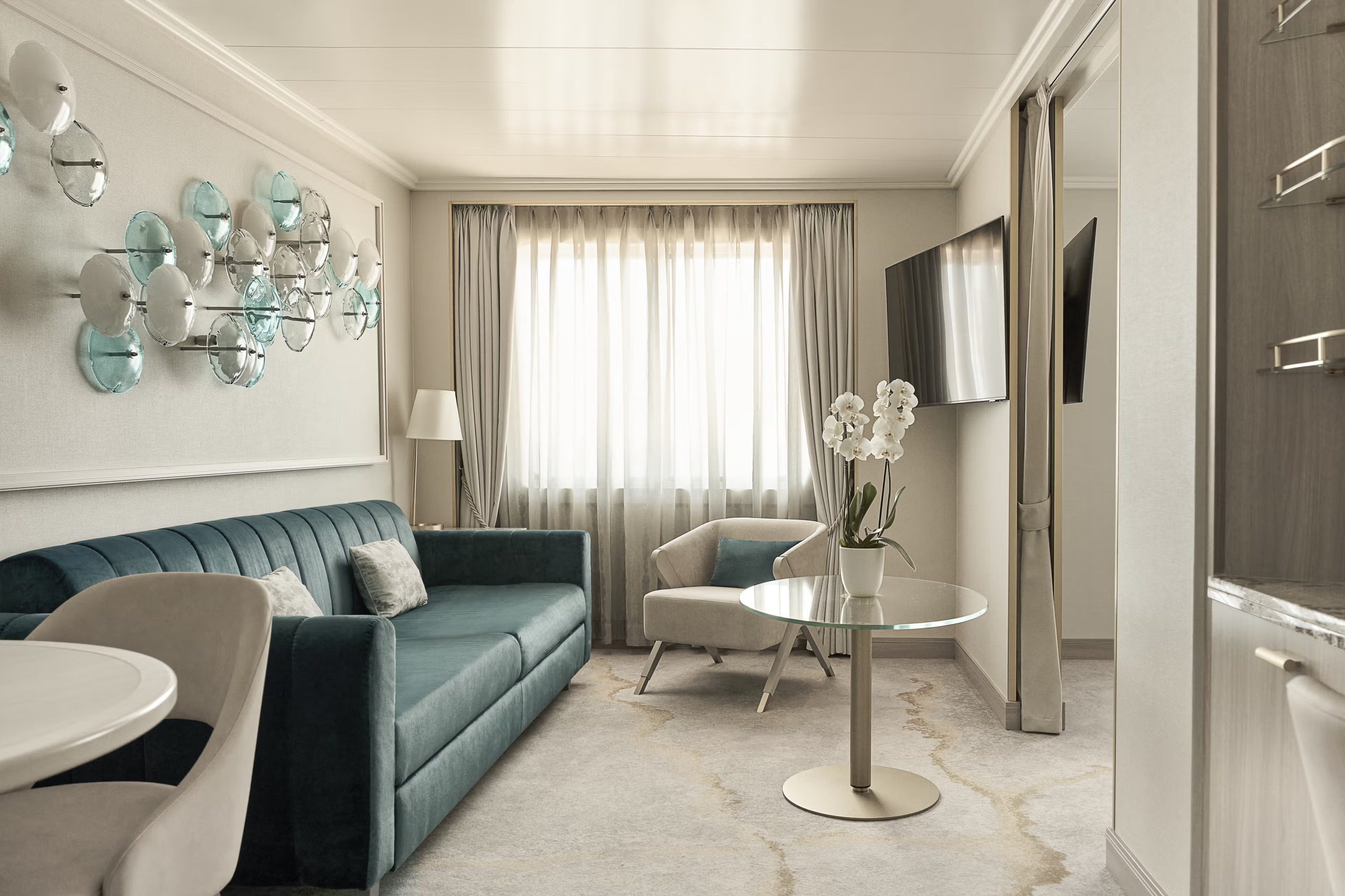 SAPPHIRE OCEAN VIEW SUITE 2