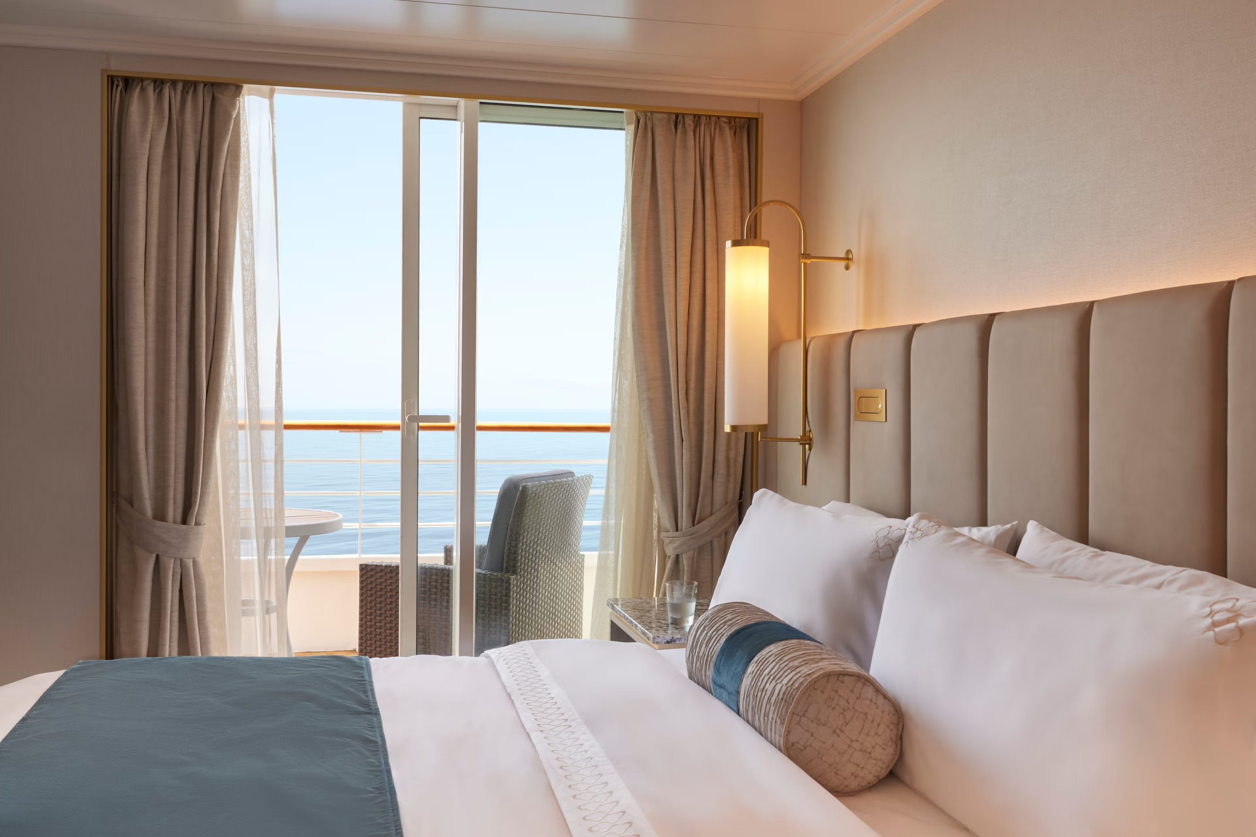 SAPPHIRE VERANDA SUITE