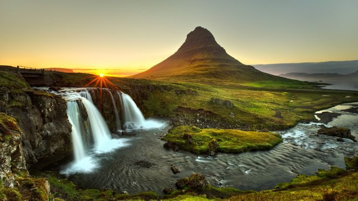 教堂山（Kirkjufell）