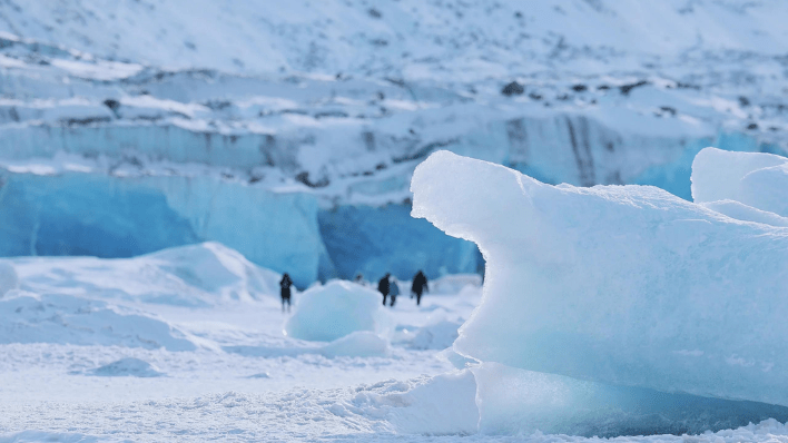 來古村與冰川群