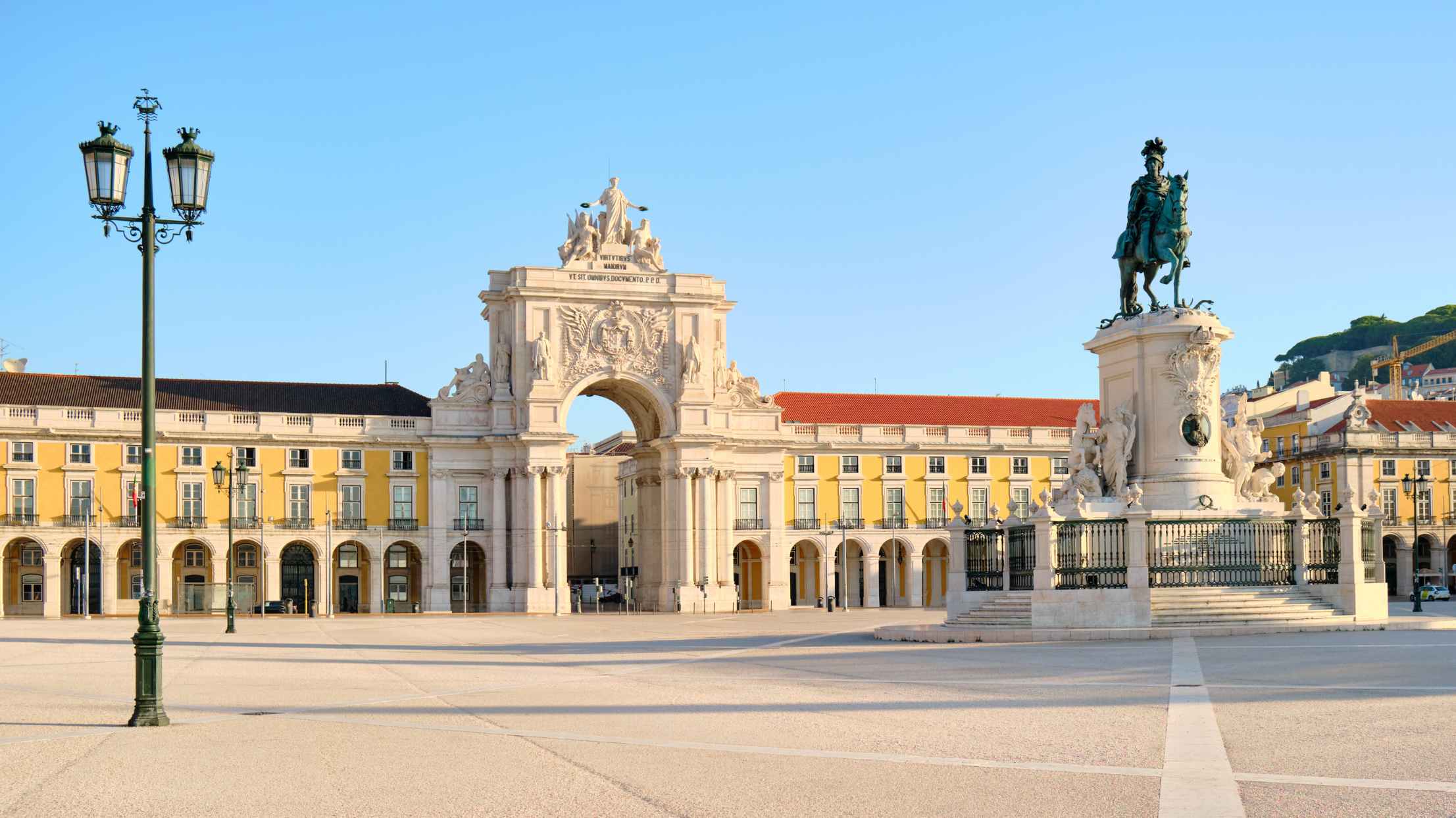 奧古斯塔商業街與拱門 (2)