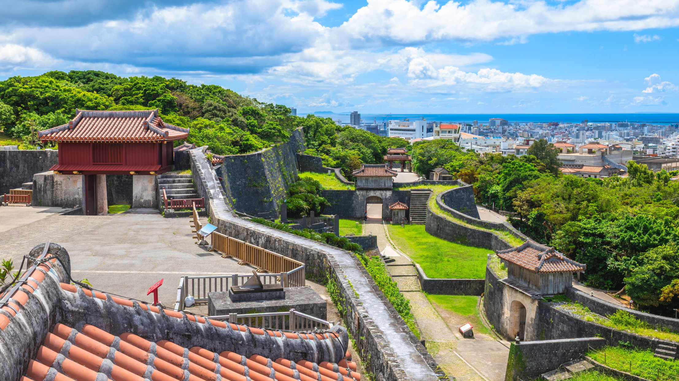 Shuri Castle (3)