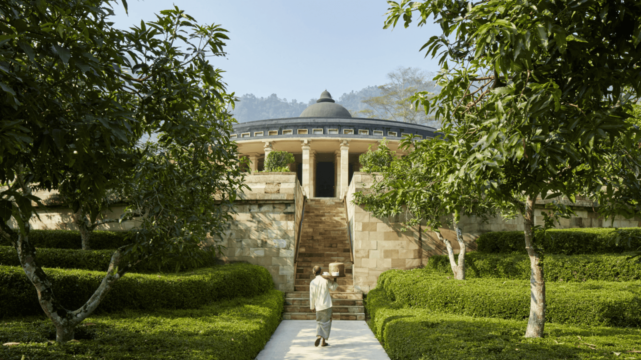 The Restaurant & Bar at Amanjiwo