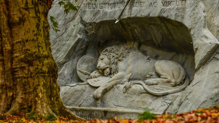 lion monument 1
